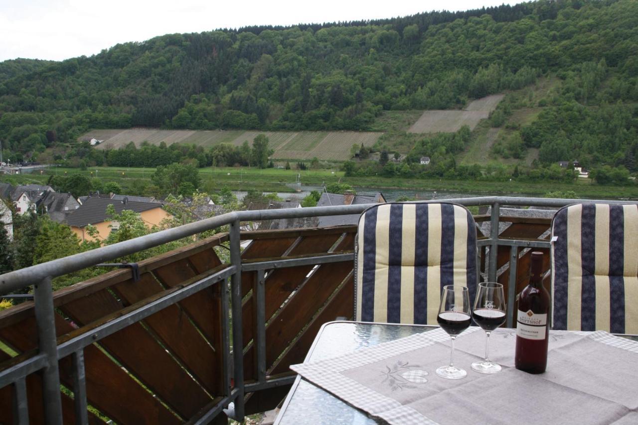 Apartments Stiftshof Enkirch Zewnętrze zdjęcie